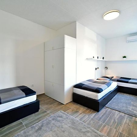 Apartments Dubec Sesvete Exterior photo